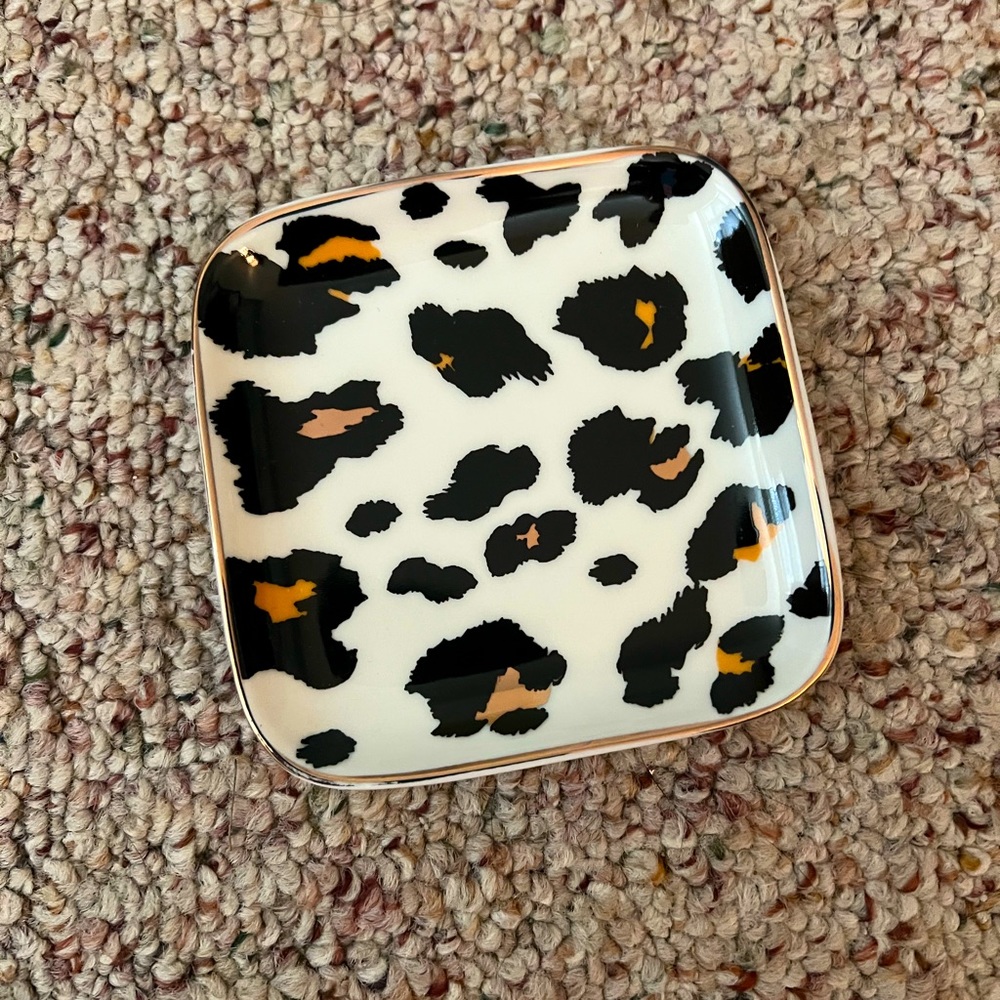 Small leopard trinket dish